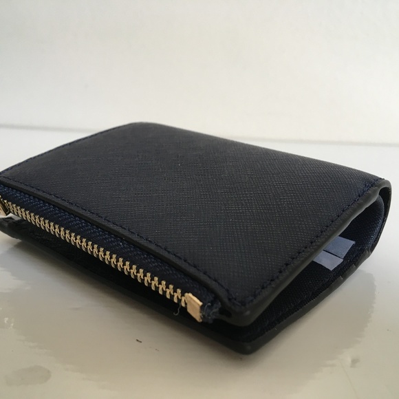 COPY - Tory Burch NWT EMERSON MINI WALLET / Black - Picture 6 of 8